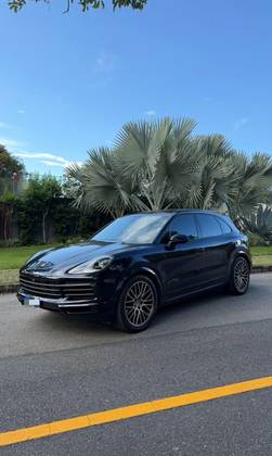 PORSCHE CAYENNE 3.0 V6 E-HYBRID PLATINUM EDITION AWD TIPTRONIC S